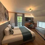 Inn Metzgerbraeu - & Brauereigasthof Hohenwart
